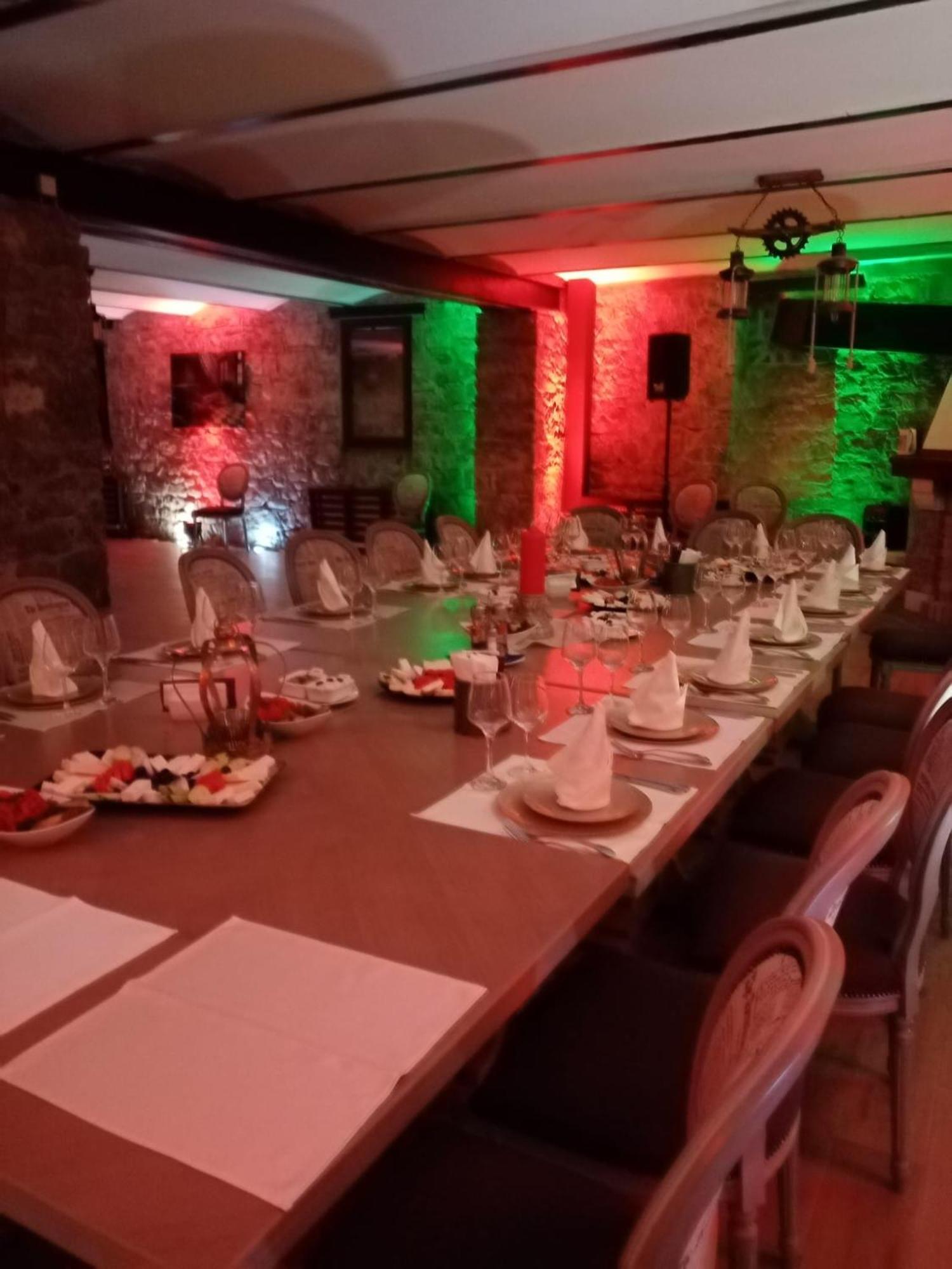Hotel Boutique Vila Lakastel Сіная Екстер'єр фото