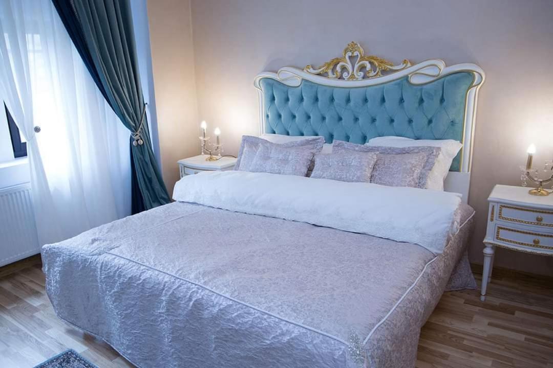Hotel Boutique Vila Lakastel Сіная Екстер'єр фото