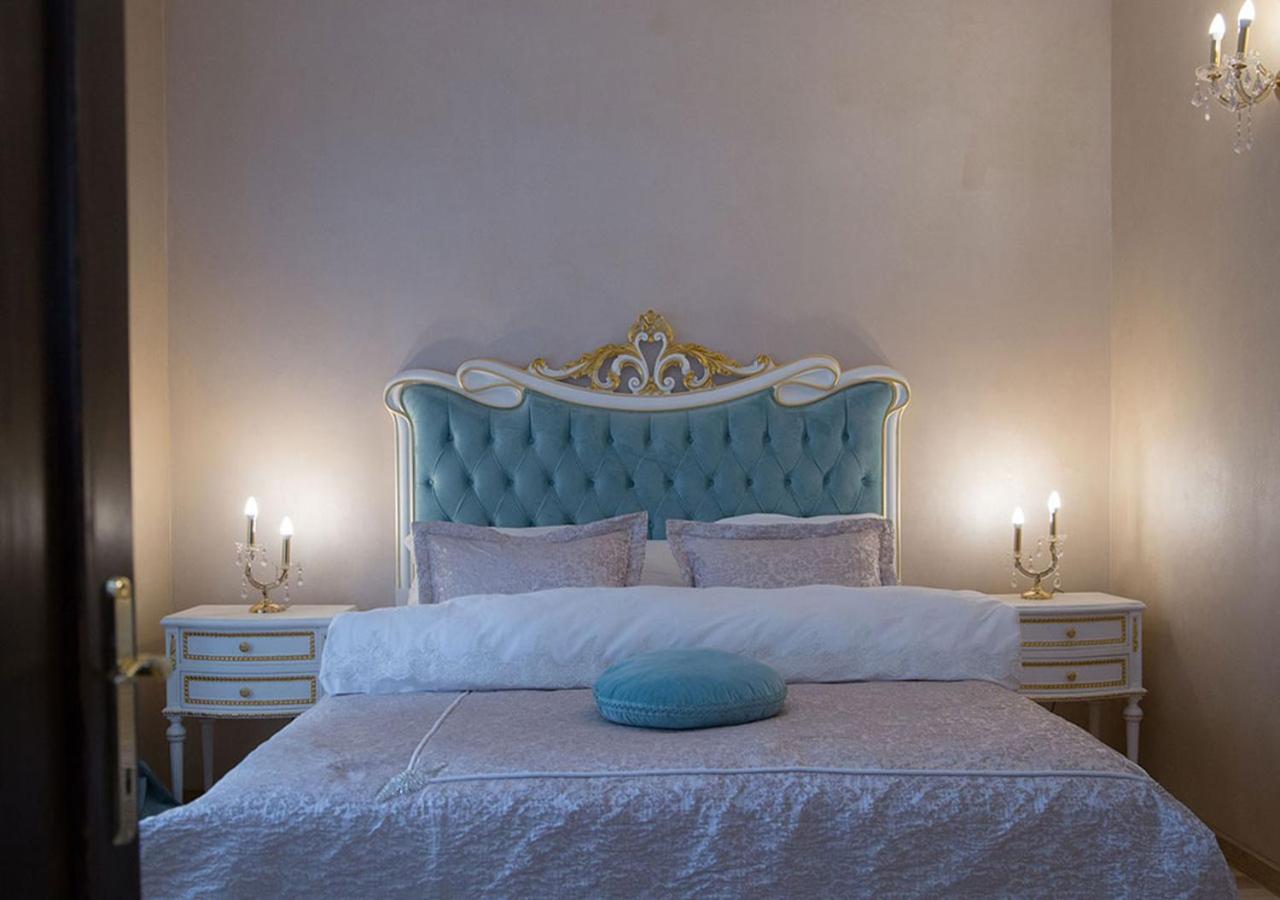 Hotel Boutique Vila Lakastel Сіная Екстер'єр фото